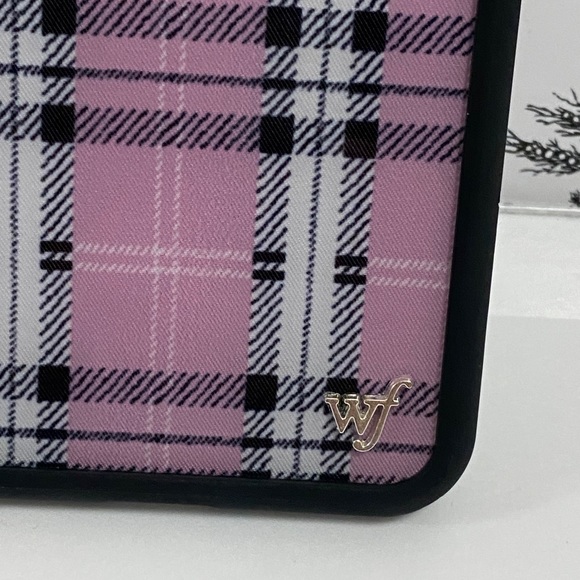🆕 Wildflower Ltd Ed Lavender Plaid Case iPhone Bundle - Picture 9 of 9